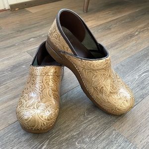 Dansko Professional Clog 41